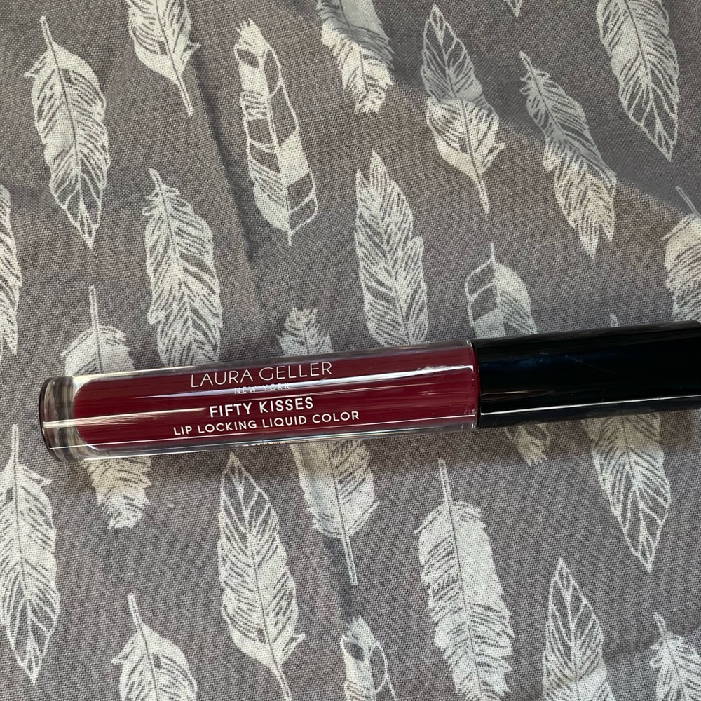 Laura Gellar 50 Kisses Lip Locking Liquid Color